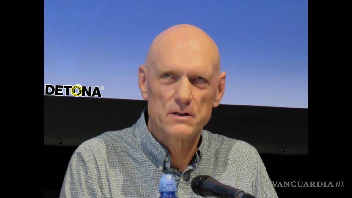 $!Peter Garret, cuando ocupó el puesto de Ministro del Medio Ambiente, Patrimonio y las Artes, de Australia.