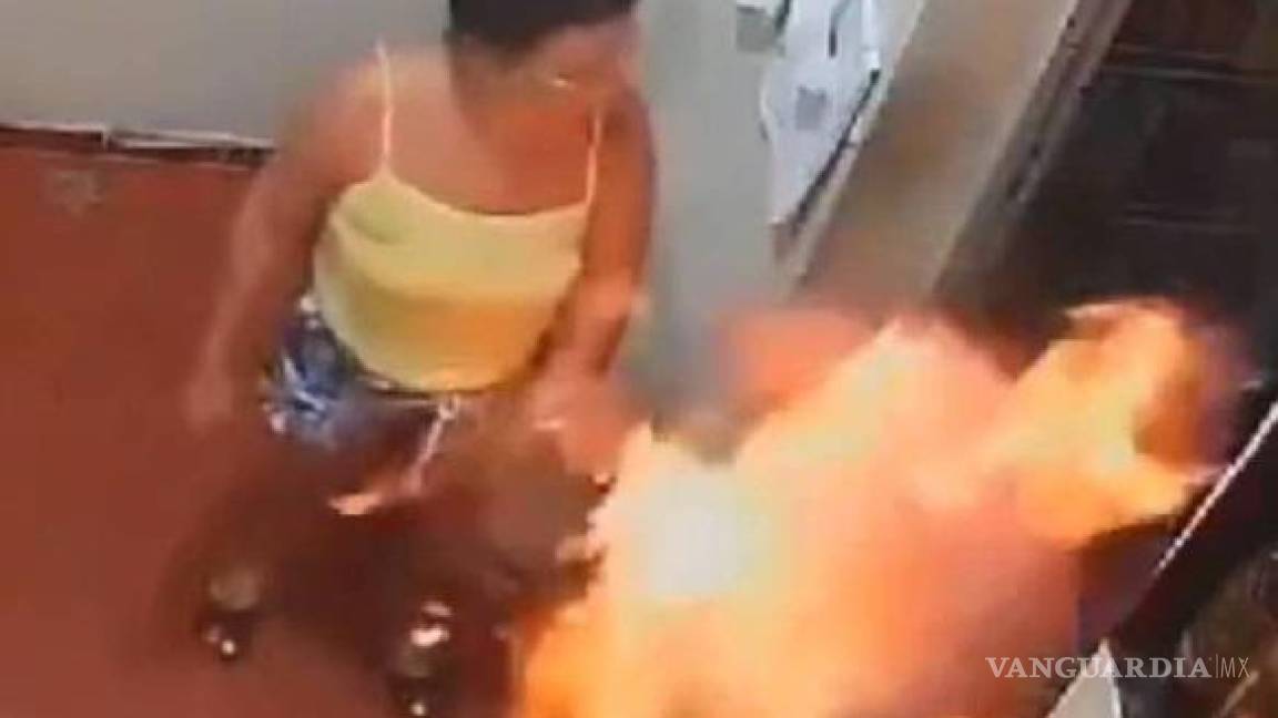 Mujer le prendió fuego a su marido por celos, en Brasil