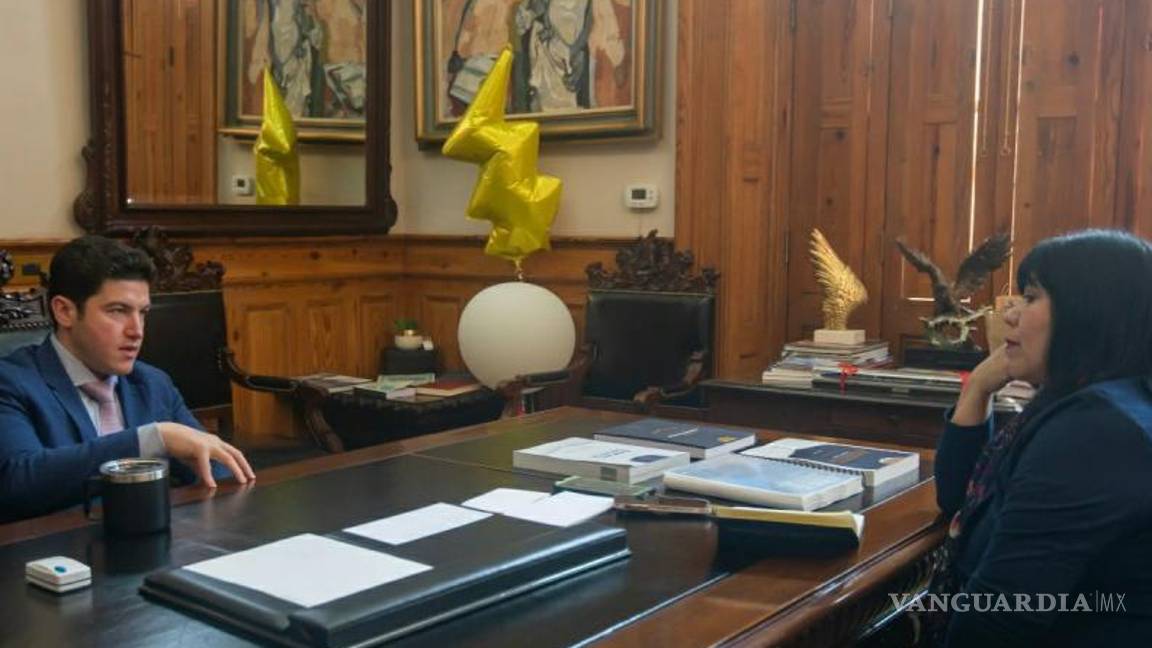 $!En entrevista con VANGUARDIA, el gobernador de Nuevo León, Samuel García, aseguró que está abierto a cualquier proyecto que aporte a mejorar la conectividad entre ambos estados, ahora que se instalará Tesla en la entidad.