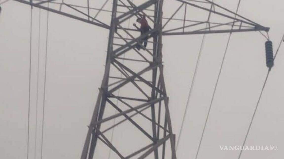 Hombre amenaza con lanzarse de torre de la CFE en Piedras Negras
