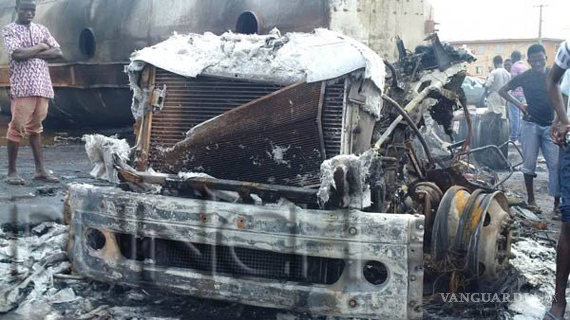 $!Al menos 50 muertos en el Congo por estallido de pipa