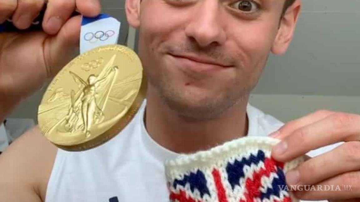 Tom Daley, el clavadista que puso en alto al tejido