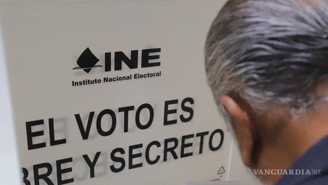 $!Fuentes legislativas reconocen que Morena ha amarrado el voto corporativo de miles de maestros del Sindicato Nacional de Trabajadores de la Educación (SNTE).