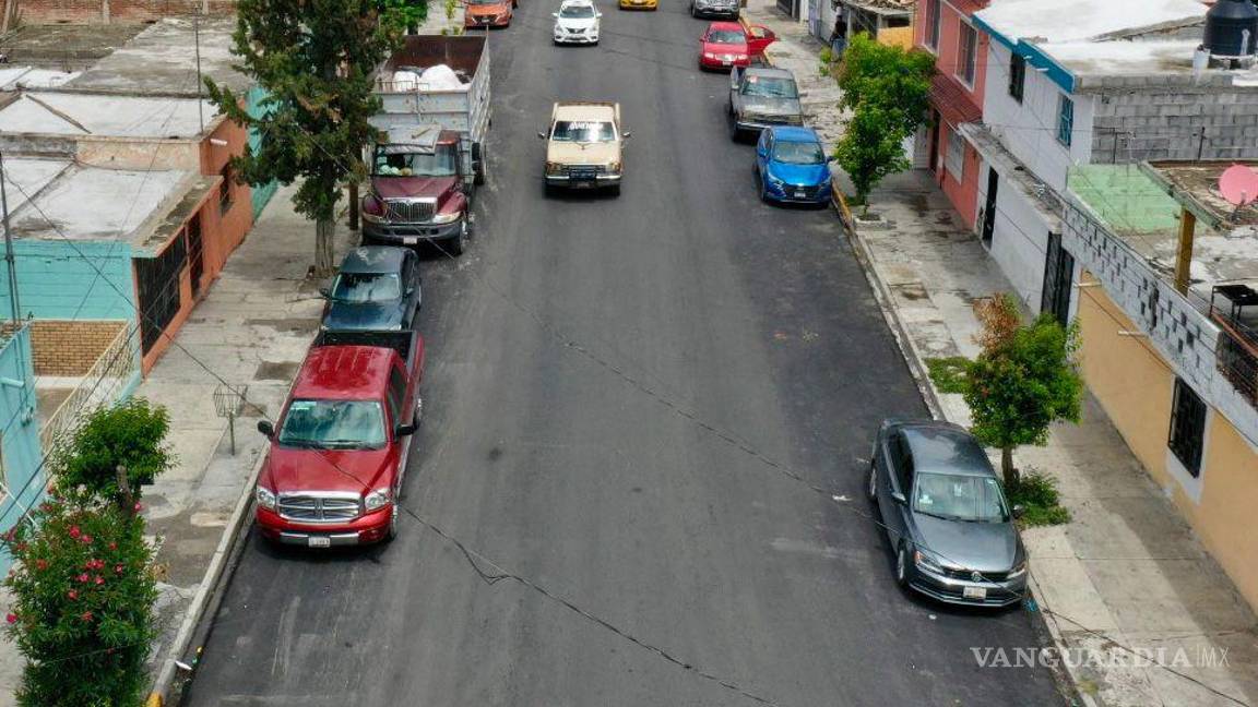 $!La calle Francisco Zarco estrena pavimento desde el periférico Luis Echeverría hasta la calle Abasolo.