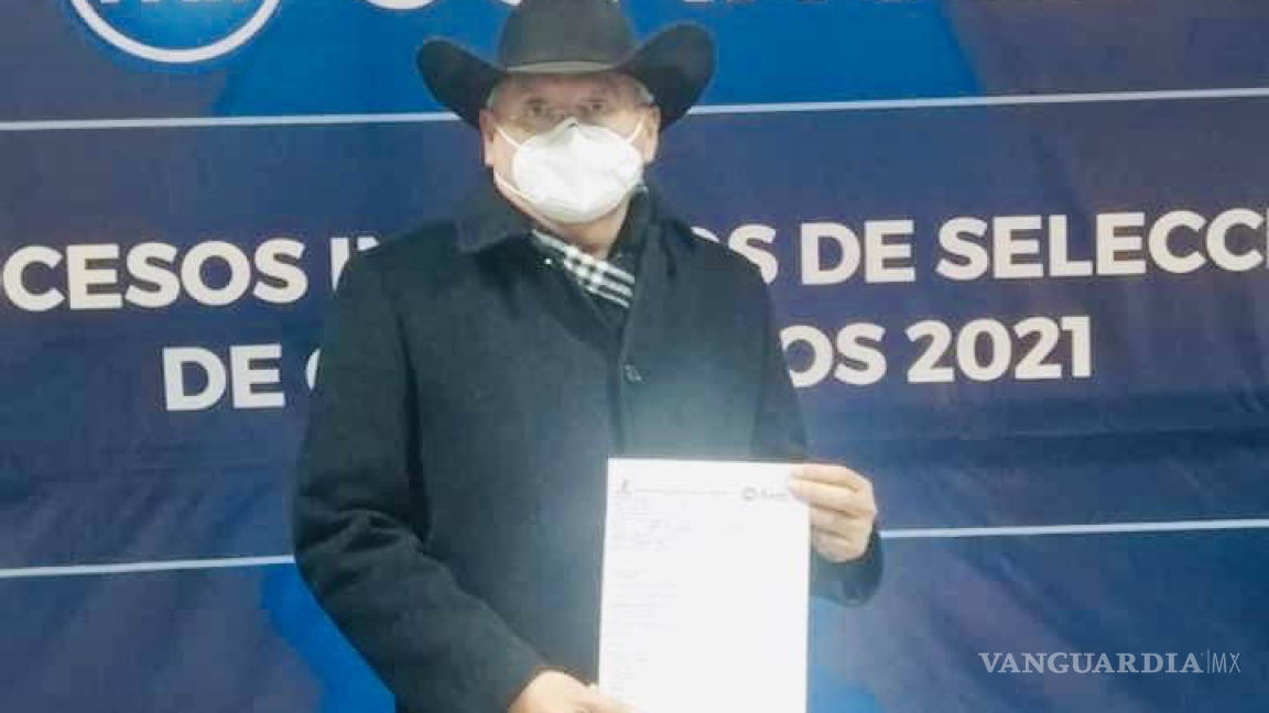 Se registra Javier Liñán como precandidato a la alcaldía de Frontera