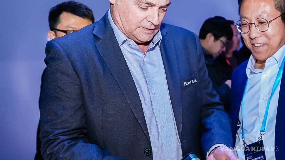 $!FlexPai, Royole lanza el primer smartphone plegable del mundo