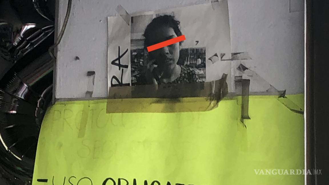 $!¿El muro de la vergüenza? en centro de Saltillo, locatarios exhiben a ladrones y asaltantes