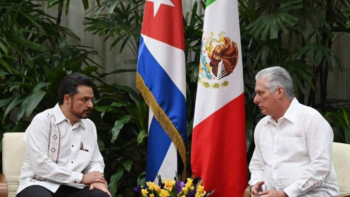 Apuesta IMSS a más médicos cubanos