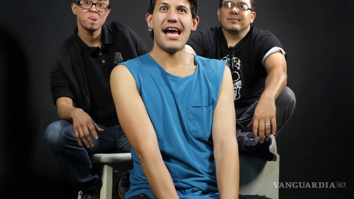 ‘Sirena de Bar’: Llevan con humor realidad LGBT al teatro