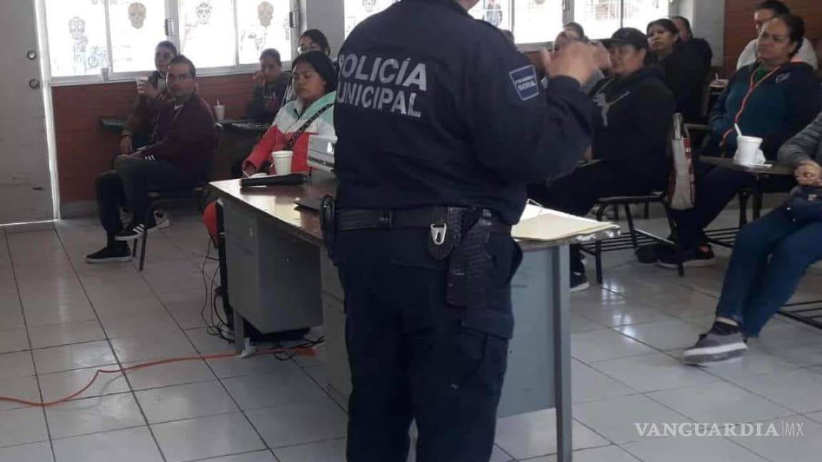 DSPM de Torreón imparte plática a padres sobre omisión de cuidados y sus consecuencias legales