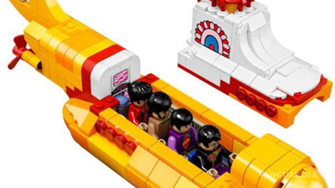 $!Los Beatles y su "Yellow Submarine" se convirtieron en Legos