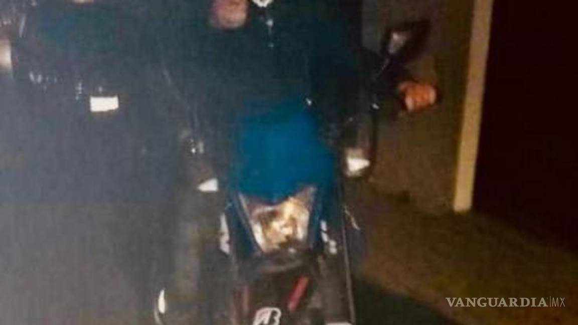 $!Ana Paula enfrentó a los ladrones y les reclamó el robo de la motocicleta, esto mientras tomaba una foto con su celular en el momento preciso que el delincuente jaló del gatillo.
