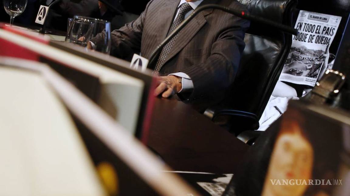 $!Presenta Mario Vargas Llosa su nueva novela “Cinco esquinas”