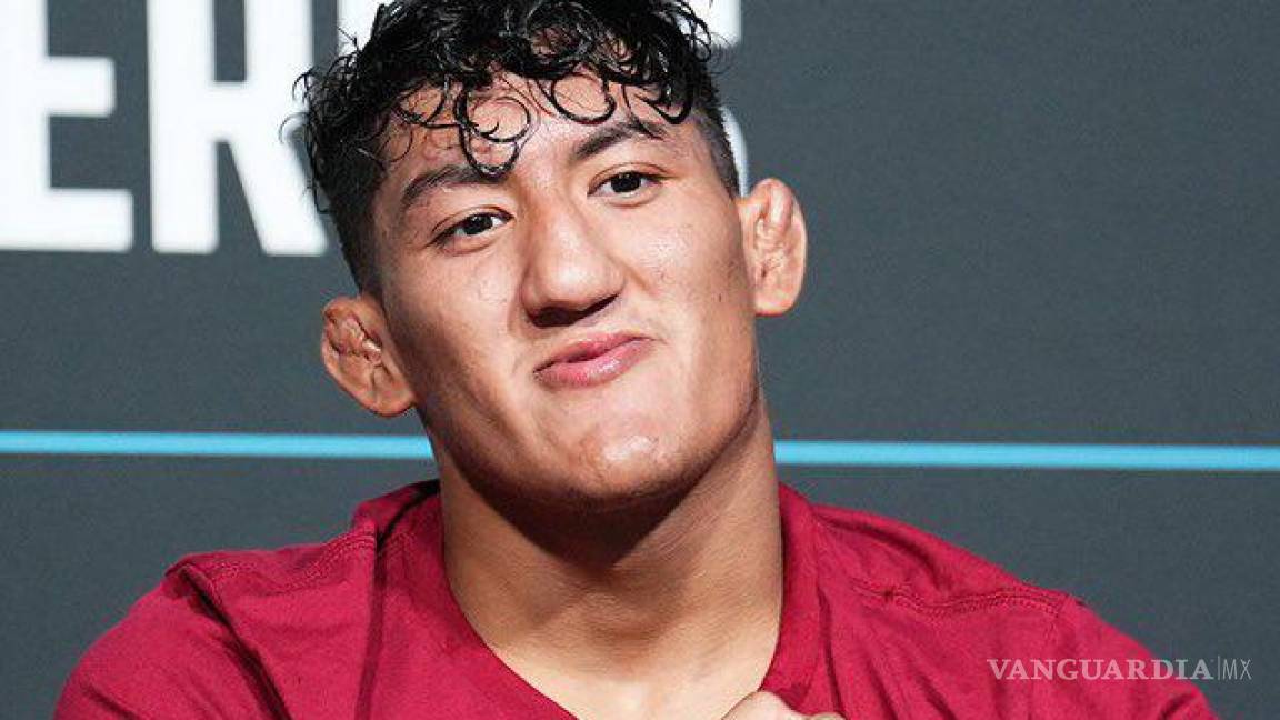 Raúl Rosas Jr. hace historia en la UFC