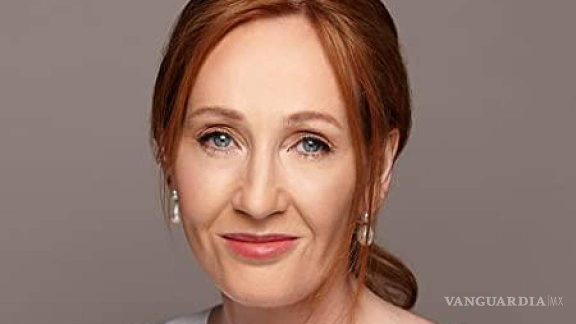 J.K. Rowling aprovecha video de drags en la UNAM para lanzar comentarios transfóbicos