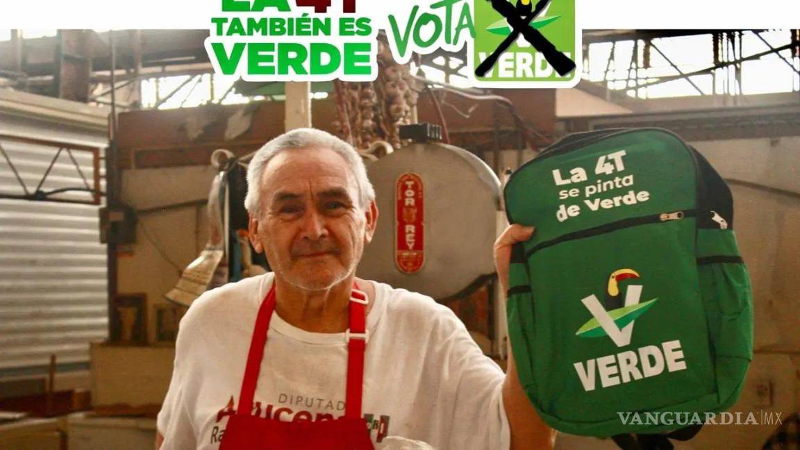 $!La cuenta de Facebook del Partido Verde en Saltillo compartió imágenes de mochilas y otros productos que entregaron en campaña.