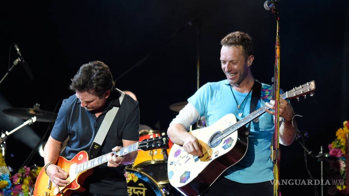 Michael J. Fox se presentó con Coldplay en New Jersey