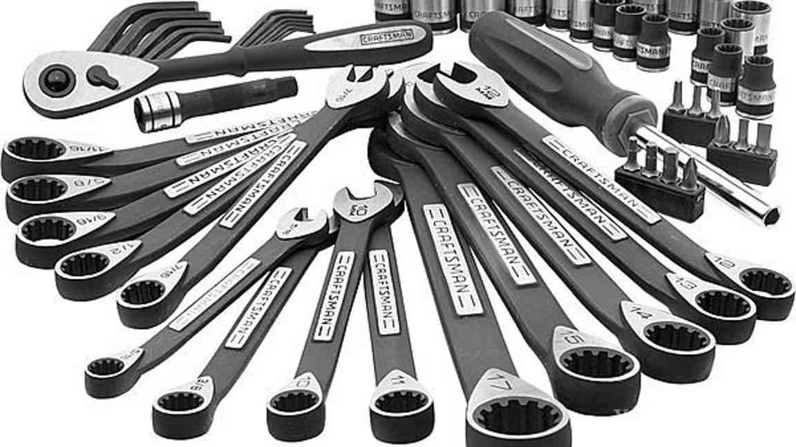 $!Lo que deberías de llevar en la guantera de tu coche