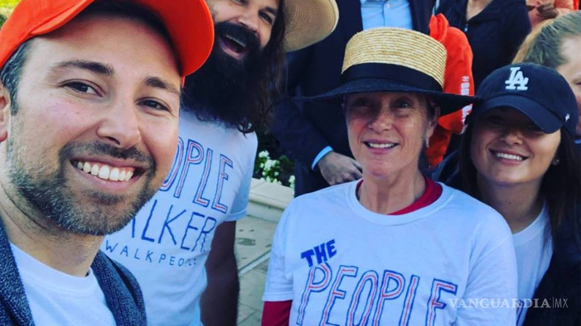 $!The People Walker, acompañantes de personas que se sienten solas