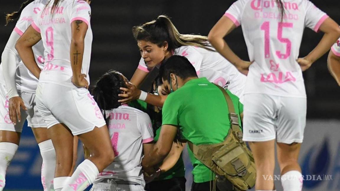 Jugadora de Santos sufre terrible lesión en cancha ante el Juárez FC