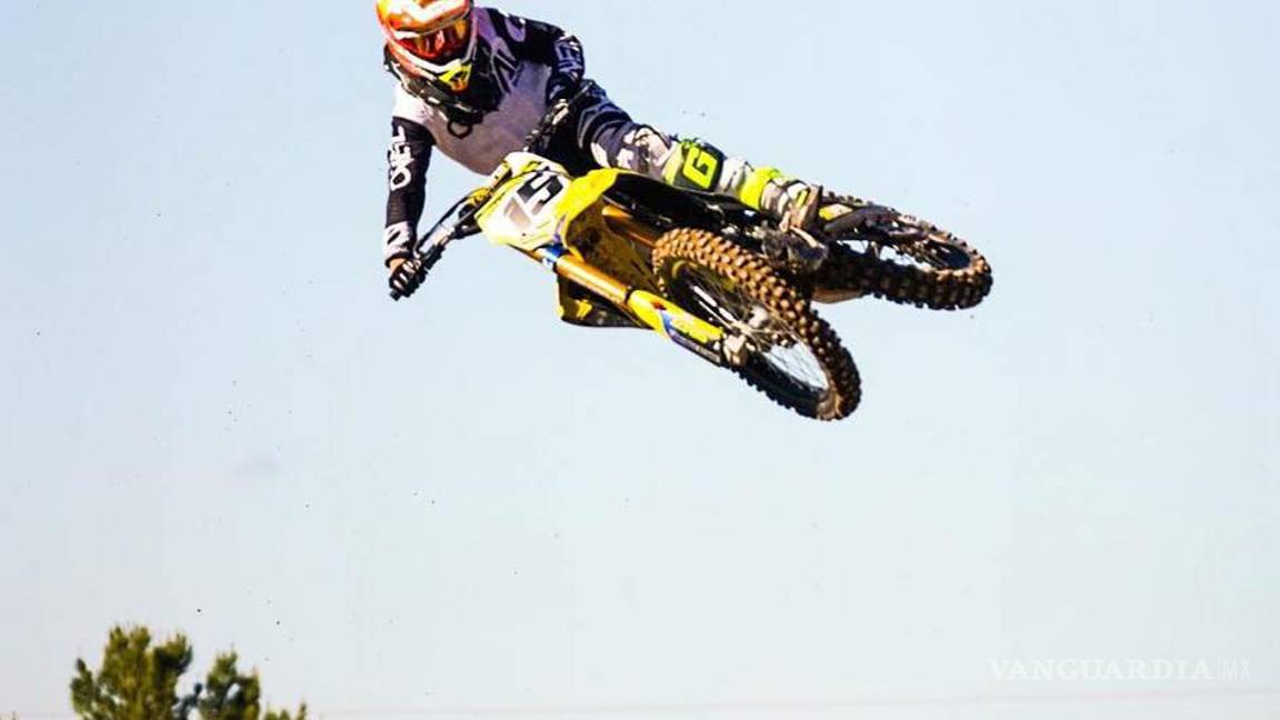 $!En motocross no tienen descanso