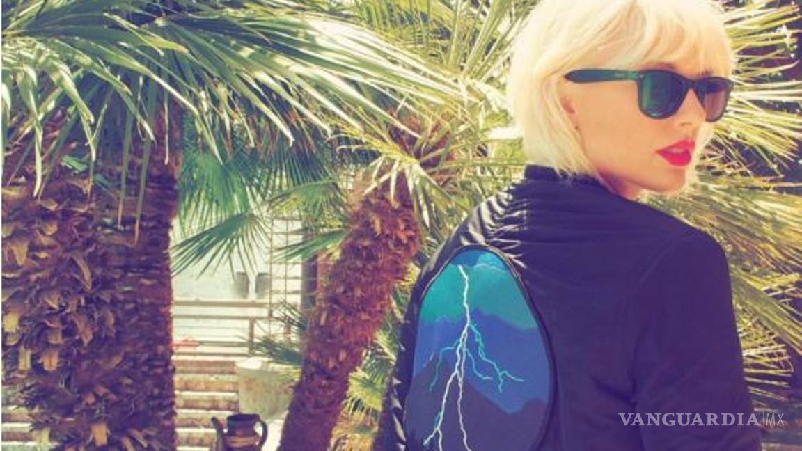 $!Famosos llegan a Coachella: Chécate sus looks