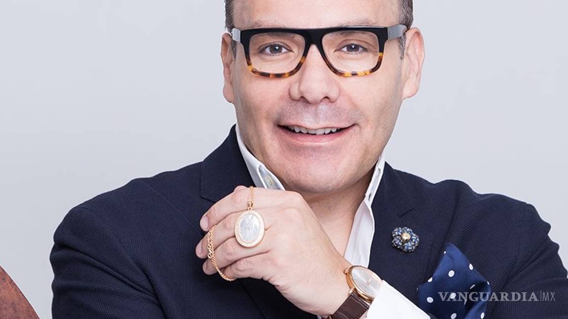 $!La corona inspirada en Frida Kahlo que homenajea a ‘The Crown’