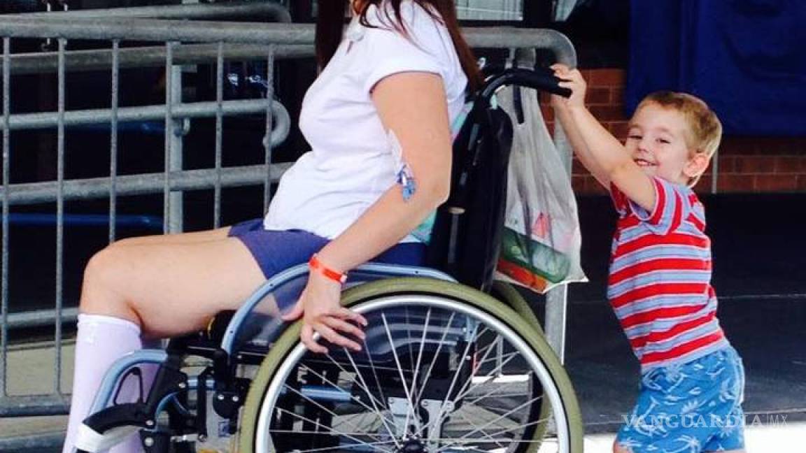 En Queensland, Australia una madre soltera quedó paralizada por usar una brocha de maquillaje prestada