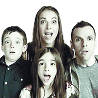 $!Día de las Madres: las mamás invaden la web