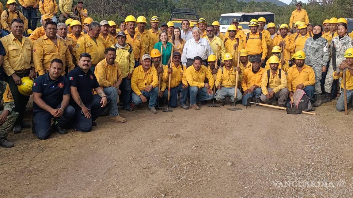 Controlan al 100% incendio en Jagüey de Ferniza; afectó 74 hectáreas