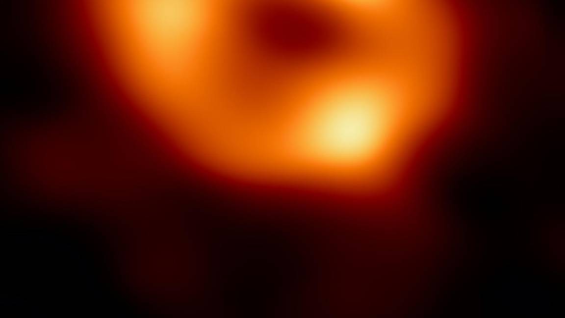 $!La primera imagen de Sagitario A*, o Sgr A*, el agujero negro supermasivo en el centro de la galaxia de la Vía Láctea.