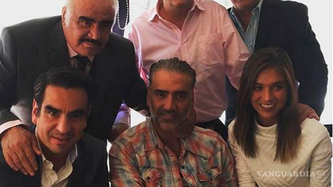 $!Alejandro Fernández se reencuentra con Lavega