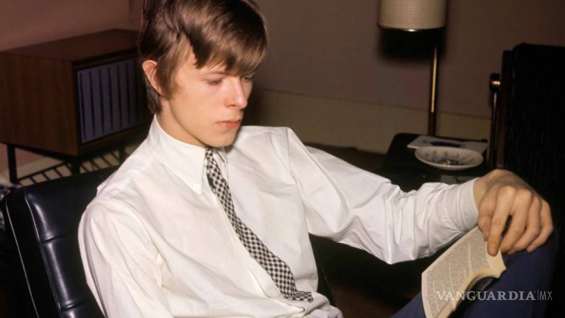 Bowie lector: el rockstar amante de las letras tiene su club de lectura