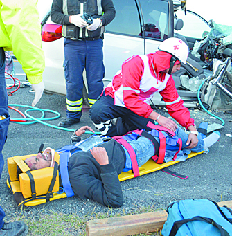 $!Potosinos sufren aparatoso accidente en carretera de Coahuila