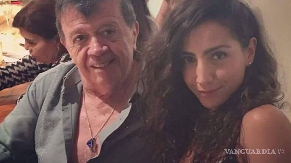 $!'Chabelo' es víctima de 'memes' por foto con chica