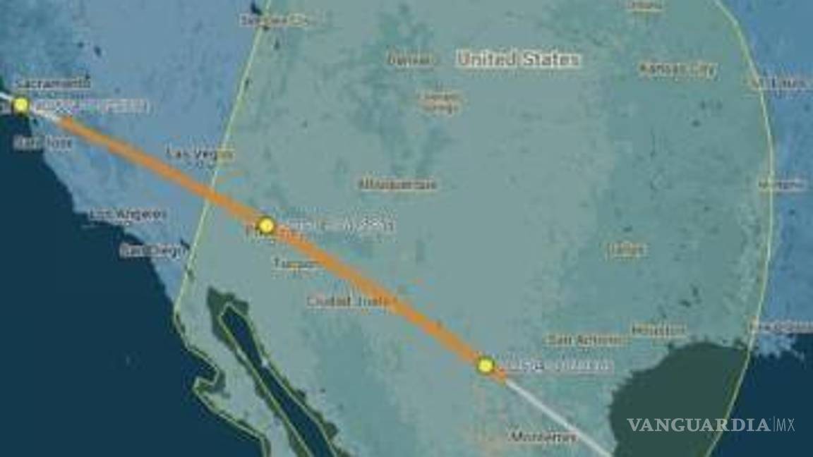 $!El fenómeno fue visible en al menos 13 municipios de Coahuila y más de 50 localidades del país.