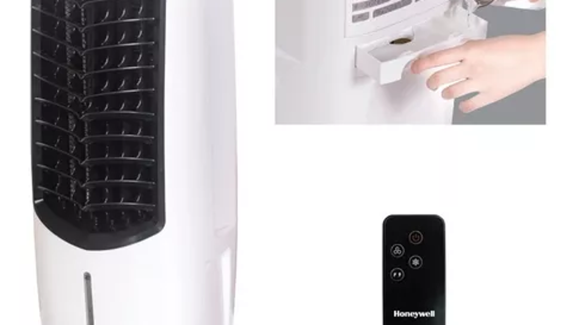 $!Saltillenses buscan instalar aparatos en sus hogares para combatir las altas temperaturas, resultado de la tercera ola de calor que azota a México.