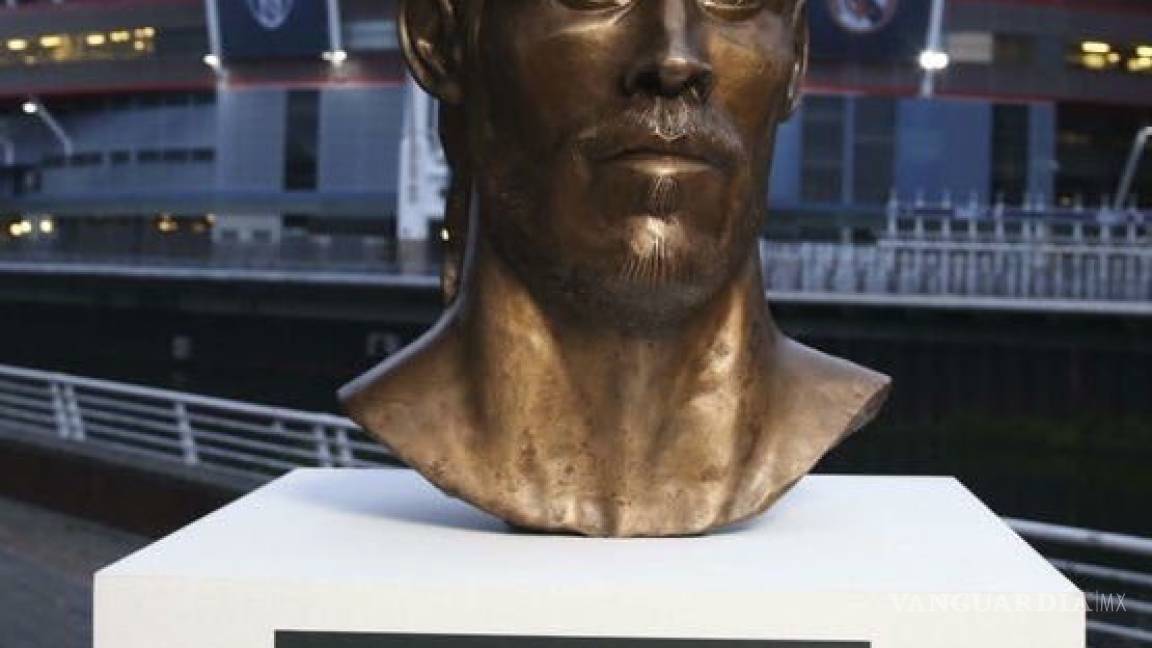Primero Cristiano y ahora crean busto de Bale... que no se parece