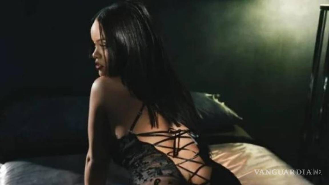 $!Rihanna se robó los suspiros de sus fans posando en lencería. (FOTO: INTERNET)