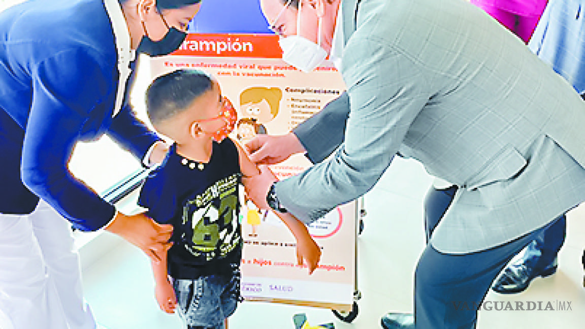 Exhortan a vacunar a niños de Coahuila contra el sarampión y la rubéola