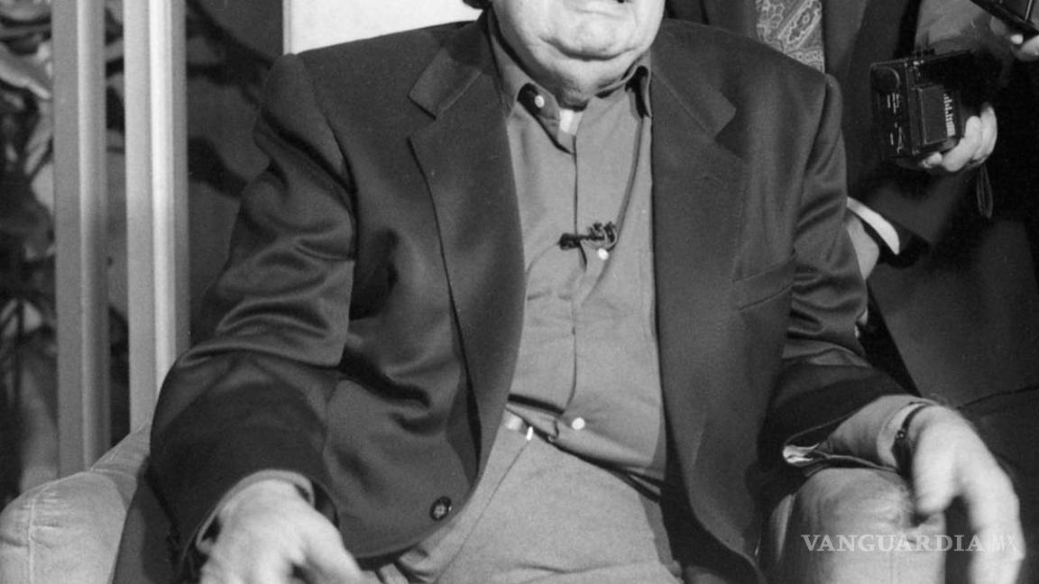 $!Viva, la obra de Octavio Paz a 18 años de su deceso