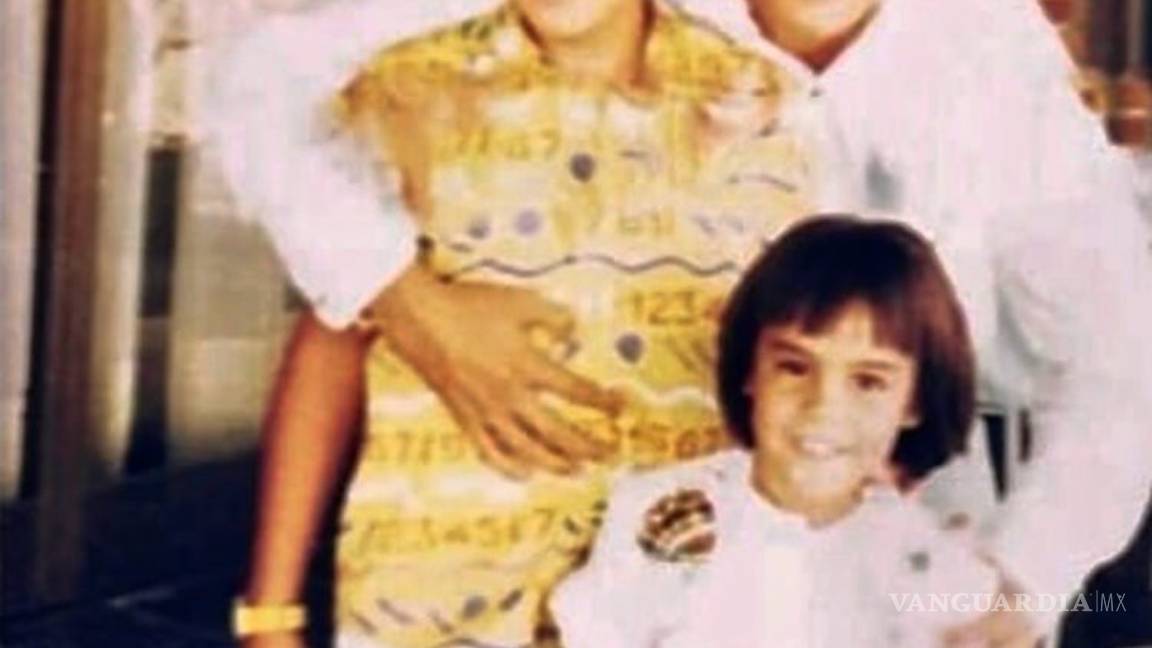 $!Luis Miguel le mandó cientos de flores a José José