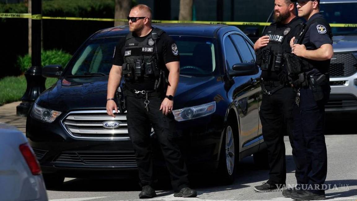 Abaten a tirador que disparó contra un policía en un aeropuerto de Kentucky