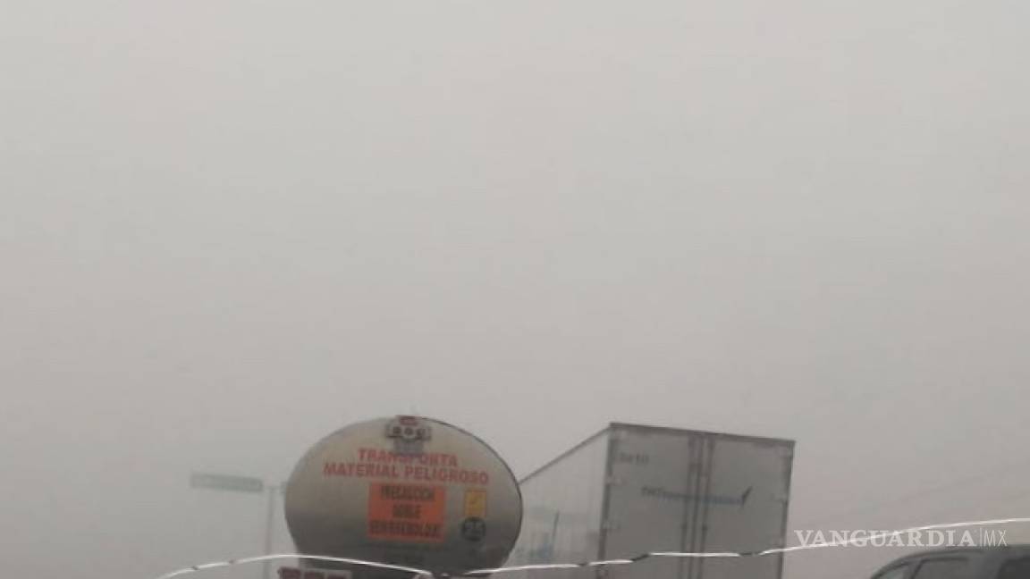 Niebla causa caos en la Sal-Mty, reportan congestionamiento y accidentes