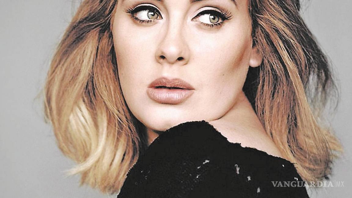 Adele celebró sus 30 años vestida de Rose, de ‘Titanic’