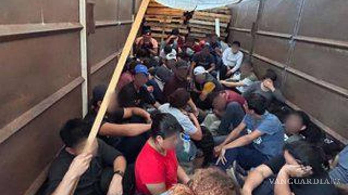 $!Rescatan a 63 migrantes en retén en Chihuahua