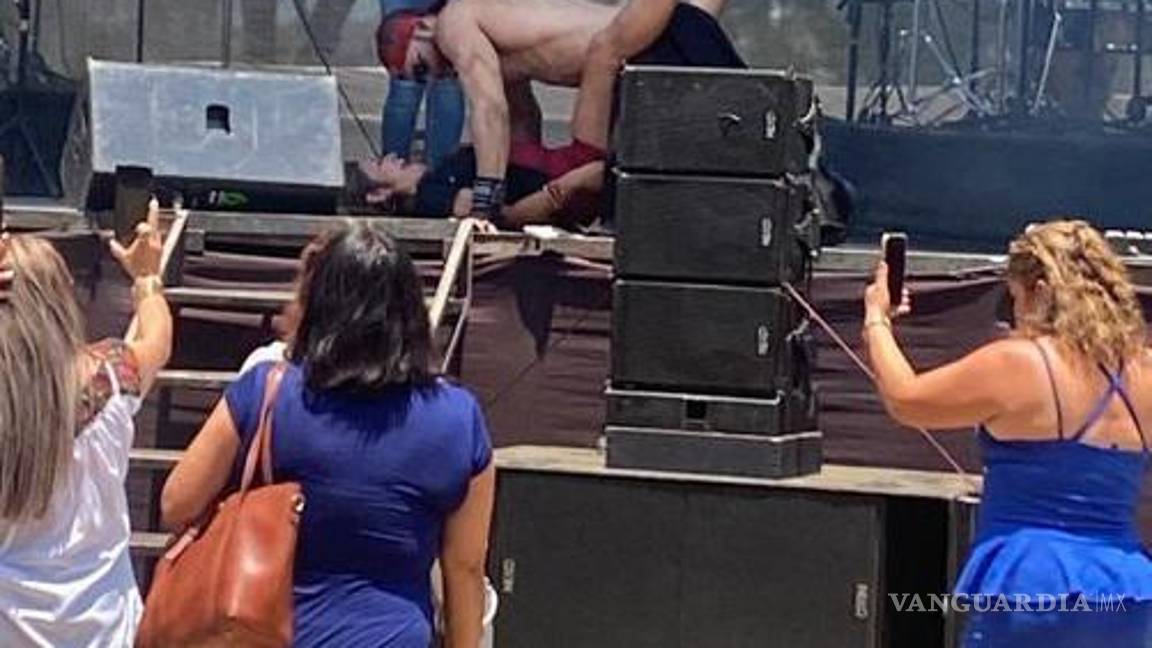 $!Con strippers festejaron a madres sindicalizadas del gobierno de Oaxaca