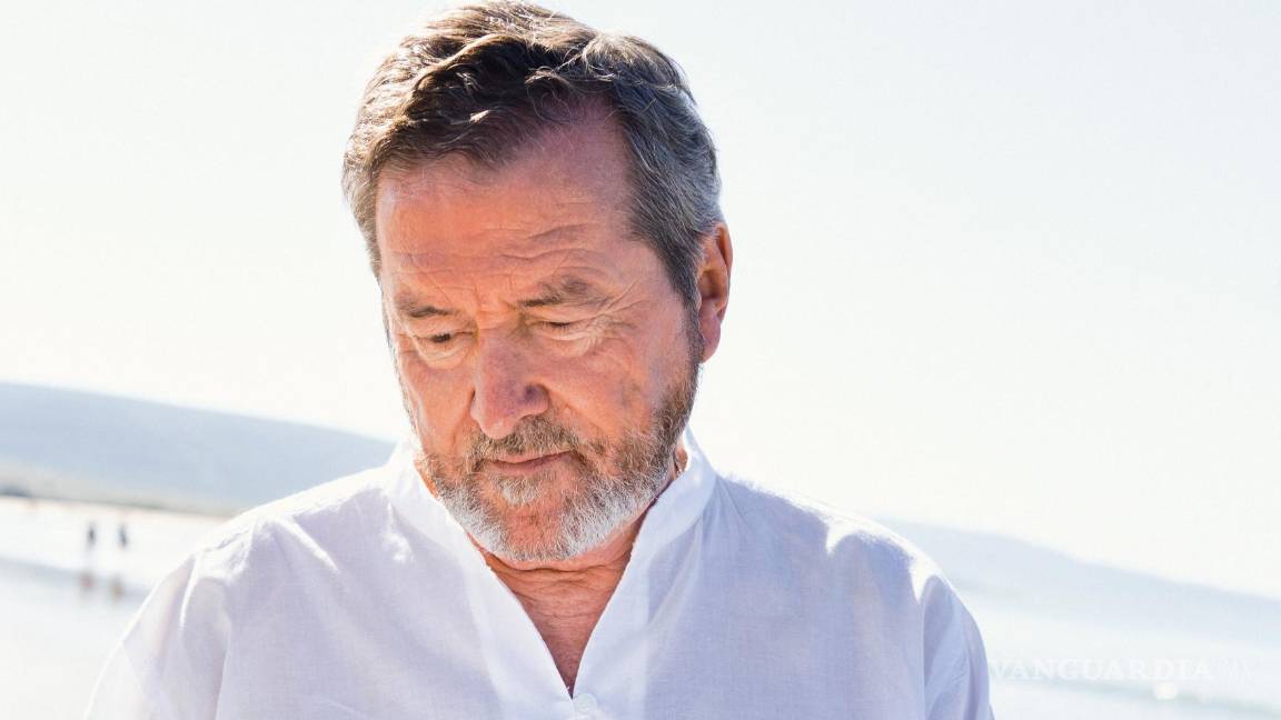 $!J.J. Benítez habla con EFE Reportaje de su nuevo libro, En Blanca y negro.