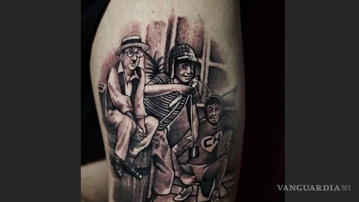 $!Jugador brasileño presume sus tatuajes...de Chespirito