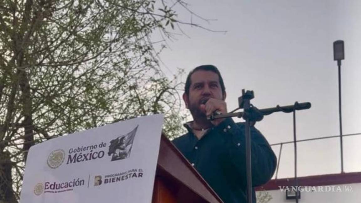 $!Pepe Erives, director regional de Bienestar, detalló los proyectos de mejora que se llevarán a cabo en el plantel.